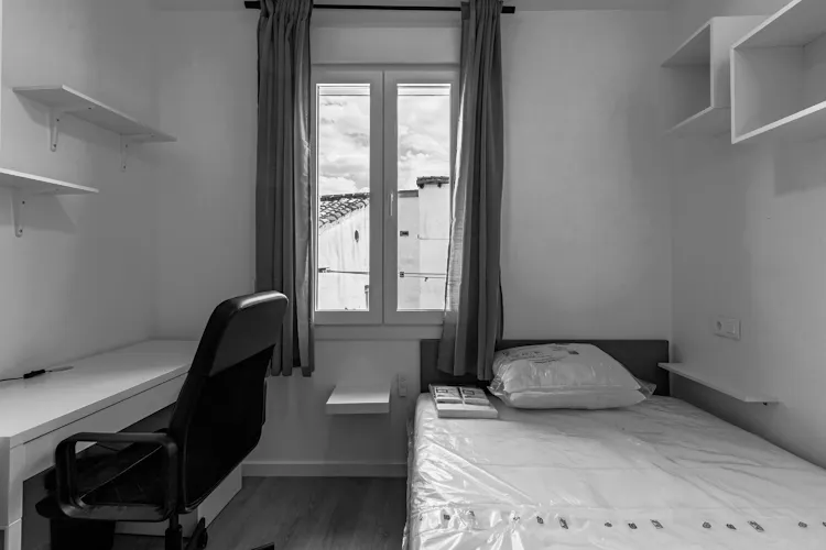 Foto de dormitorio en un piso en alquiler