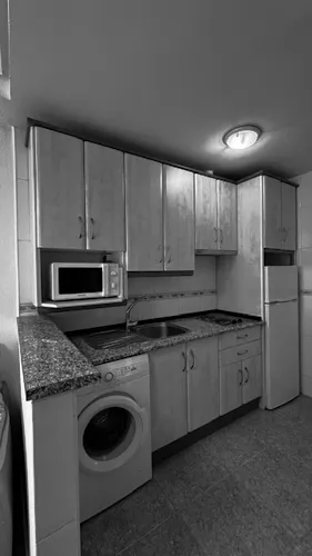 Foto de cocina en un piso en alquiler