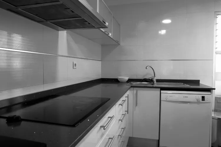 Foto de cocina en un piso en alquiler
