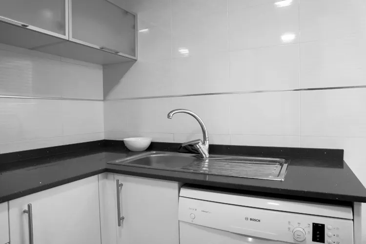 Foto de cocina en un piso en alquiler