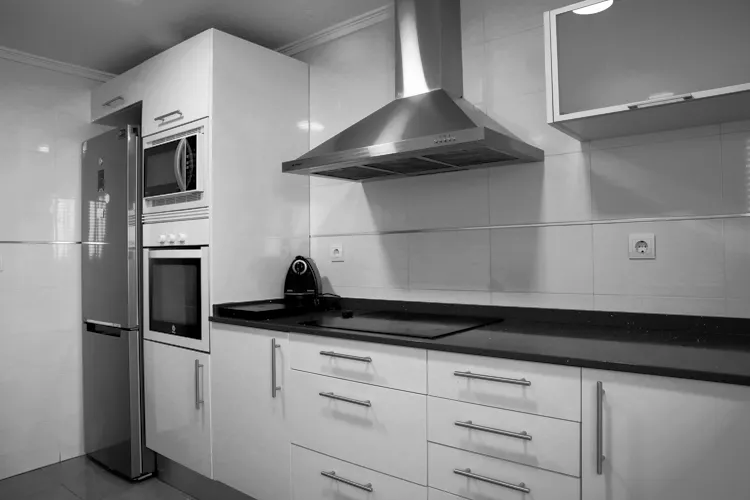 Foto de cocina en un piso en alquiler