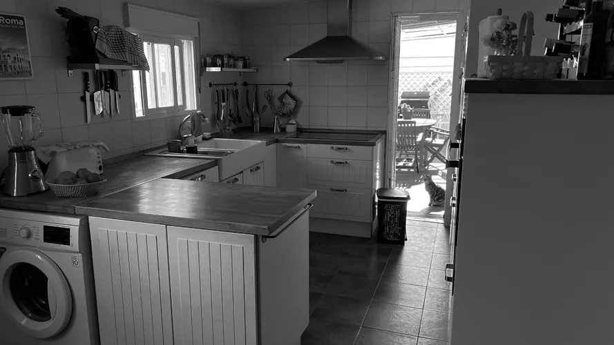 Foto de cocina en un piso en alquiler