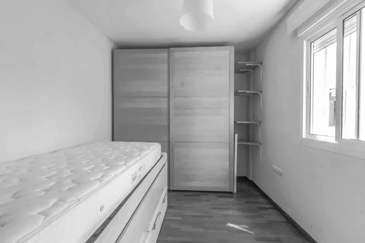 Foto de dormitorio en un piso en alquiler