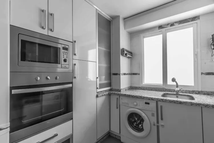 Foto de cocina en un piso en alquiler