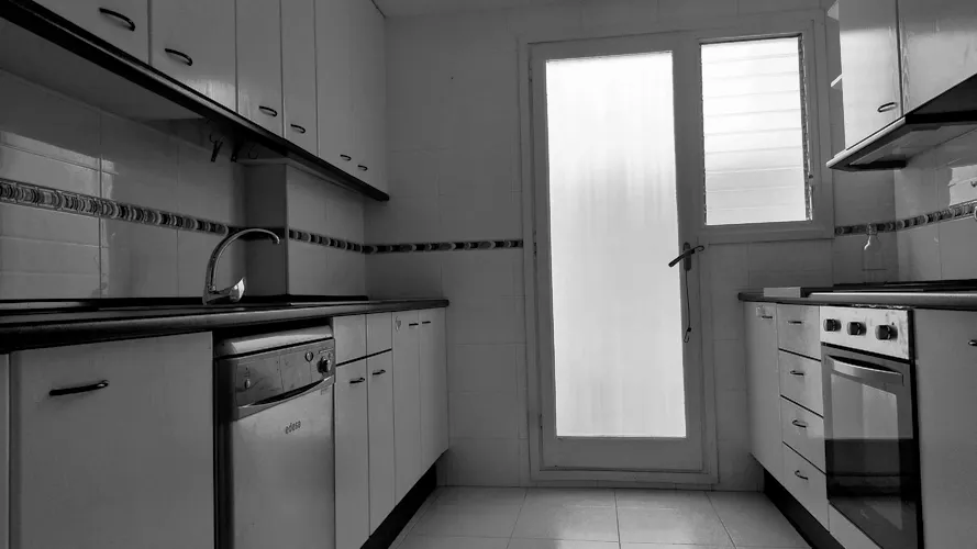 Foto de cocina en un piso en alquiler
