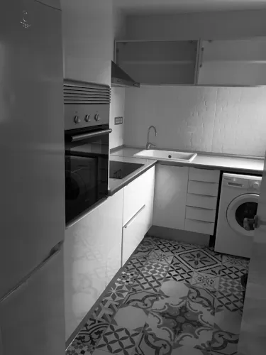 Foto de cocina en un piso en alquiler