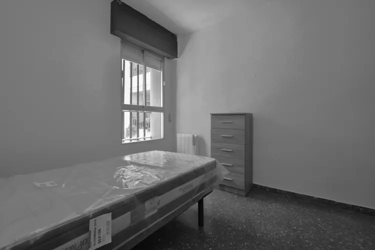 Foto de dormitorio en un piso en alquiler