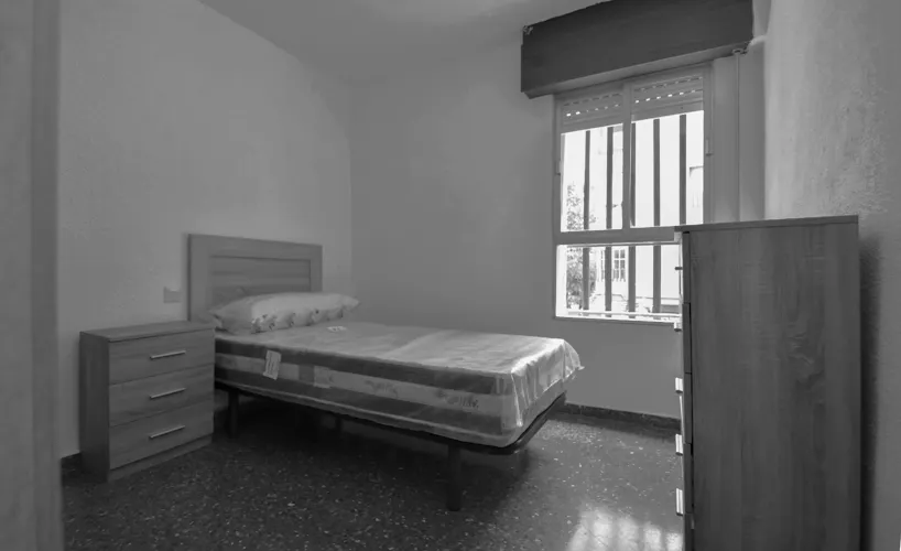 Foto de dormitorio en un piso en alquiler