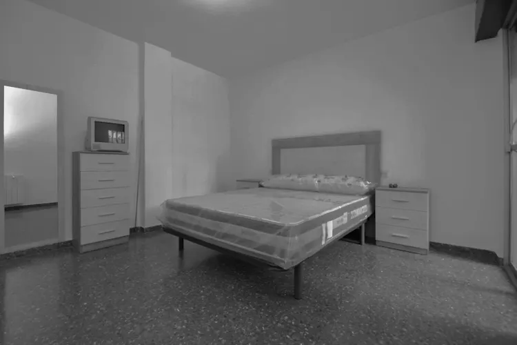 Foto de dormitorio en un piso en alquiler