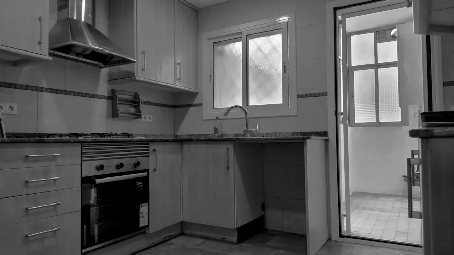 Foto de cocina en un piso en alquiler