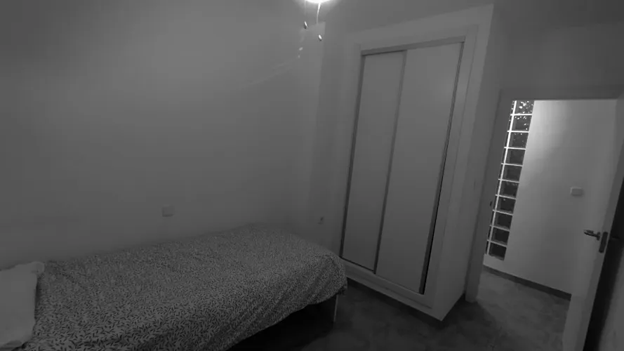 Foto de dormitorio en un piso en alquiler