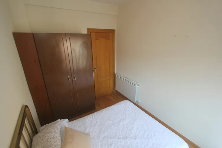 Foto de dormitorio en un piso en alquiler
