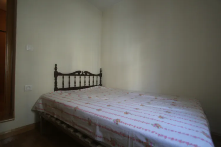 Foto de dormitorio en un piso en alquiler