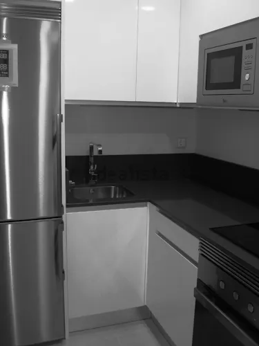 Foto de cocina en un piso en alquiler