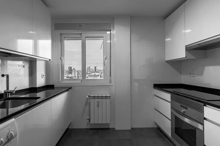 Foto de cocina en un piso en alquiler