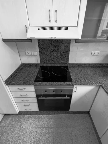 Foto de cocina en un piso en alquiler
