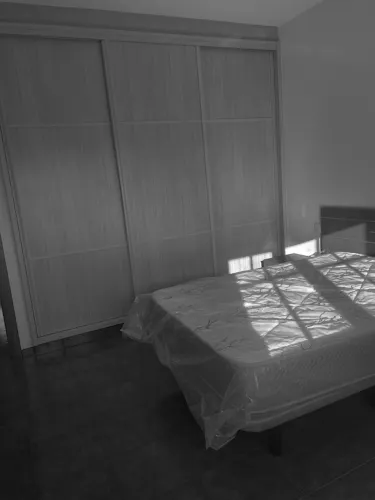 Foto de dormitorio en un piso en alquiler