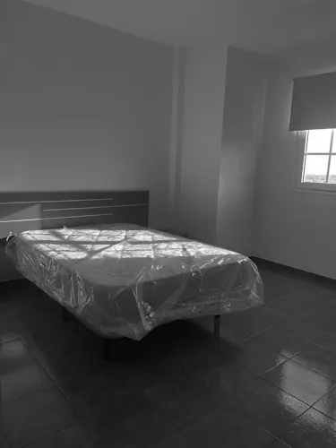 Foto de dormitorio en un piso en alquiler