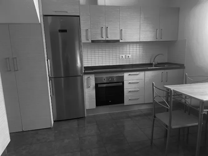 Foto de cocina en un piso en alquiler
