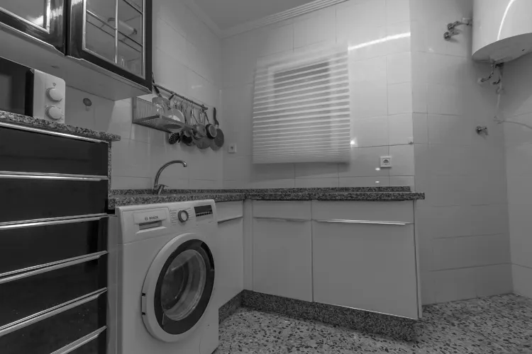 Foto de cocina en un piso en alquiler