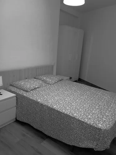 Foto de dormitorio en un piso en alquiler