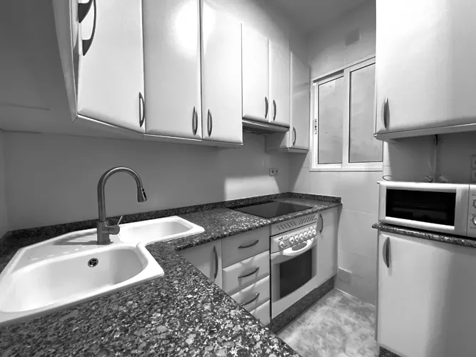 Foto de cocina en un piso en alquiler