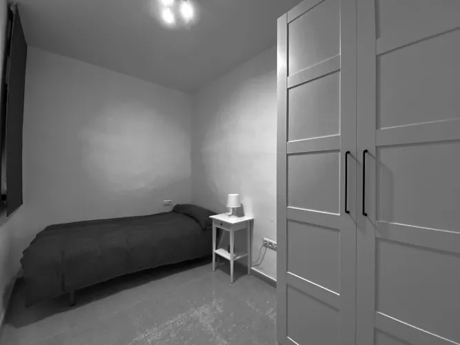 Foto de dormitorio en un piso en alquiler