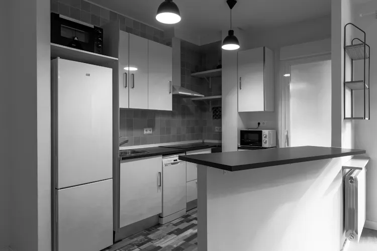 Foto de cocina en un piso en alquiler