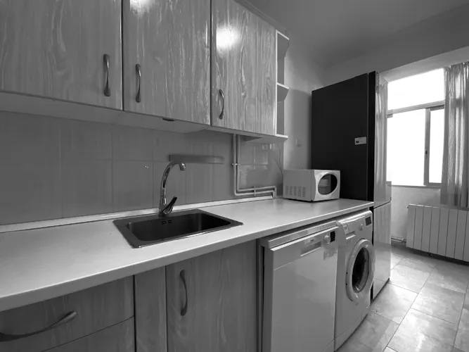 Foto de cocina en un piso en alquiler