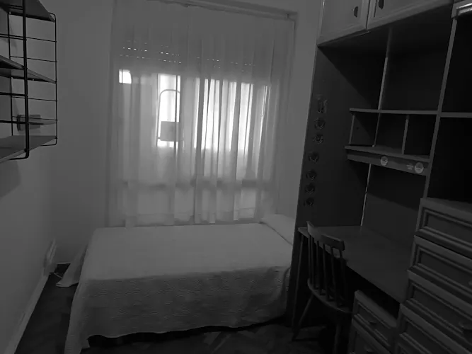 Foto de dormitorio en un piso en alquiler