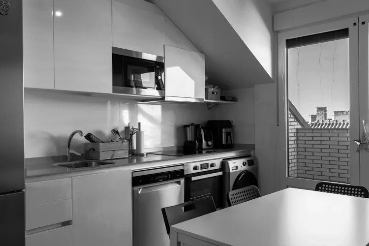 Foto de cocina en un piso en alquiler