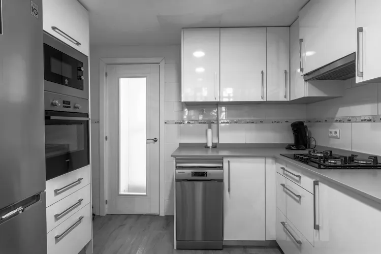 Foto de cocina en un piso en alquiler