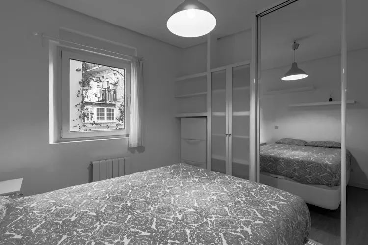 Foto de dormitorio en un piso en alquiler