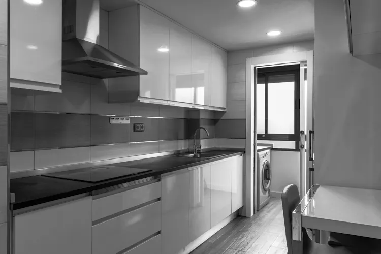 Foto de cocina en un piso en alquiler