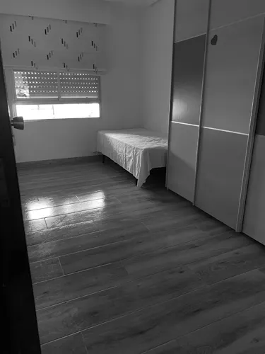 Foto de dormitorio en un piso en alquiler