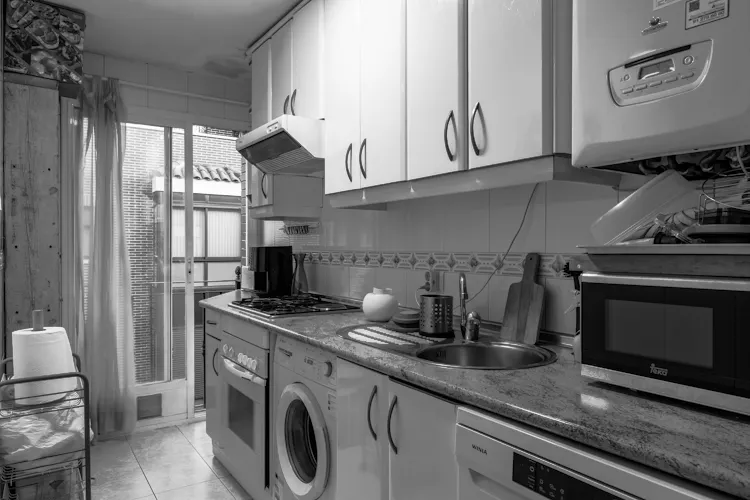 Foto de cocina en un piso en alquiler