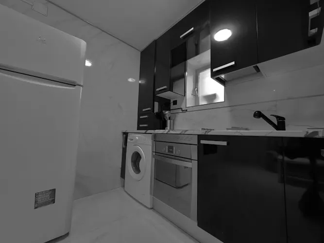 Foto de cocina en un piso en alquiler