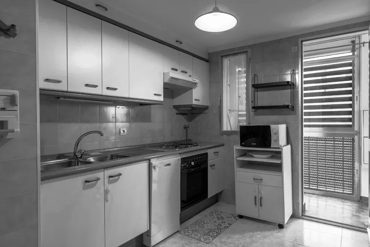 Foto de cocina en un piso en alquiler