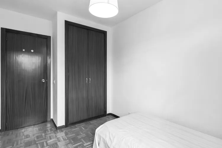 Foto de dormitorio en un piso en alquiler