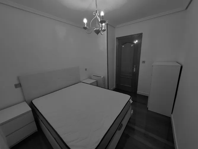 Foto de dormitorio en un piso en alquiler