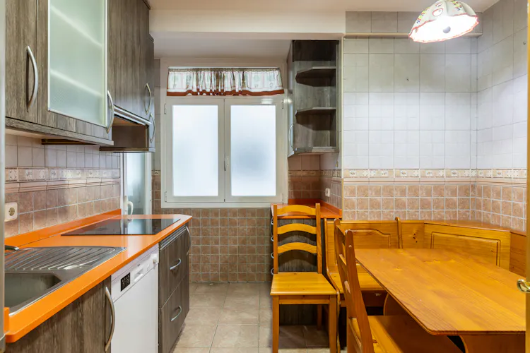 Foto de cocina en un piso en alquiler