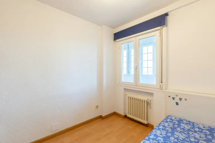 Foto de dormitorio en un piso en alquiler