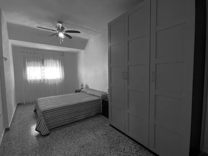 Foto de dormitorio en un piso en alquiler