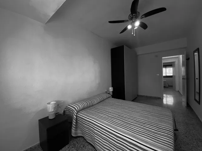 Foto de dormitorio en un piso en alquiler