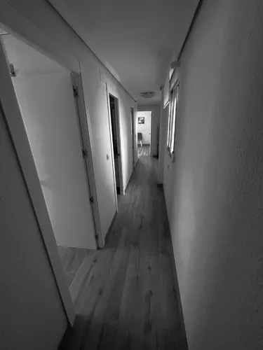 Foto de pasillo en un piso en alquiler