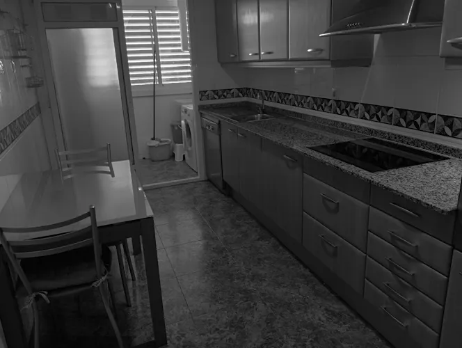 Foto de cocina en un piso en alquiler