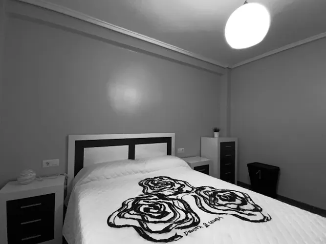 Foto de dormitorio en un piso en alquiler