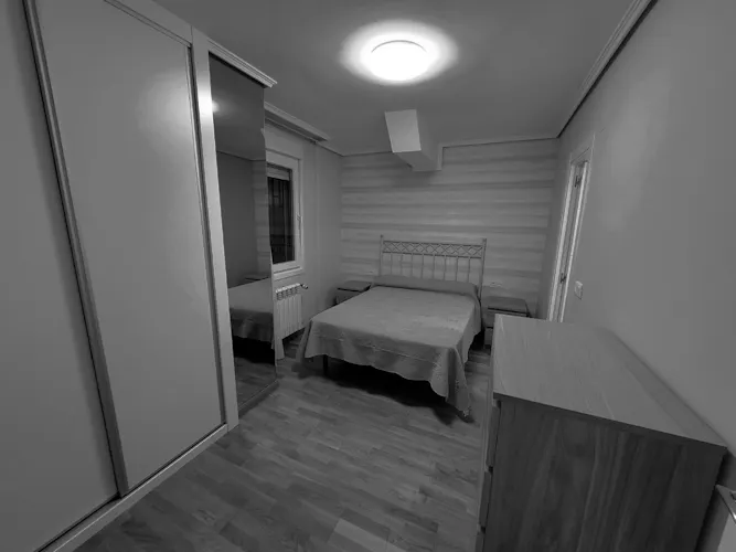 Foto de dormitorio en un piso en alquiler