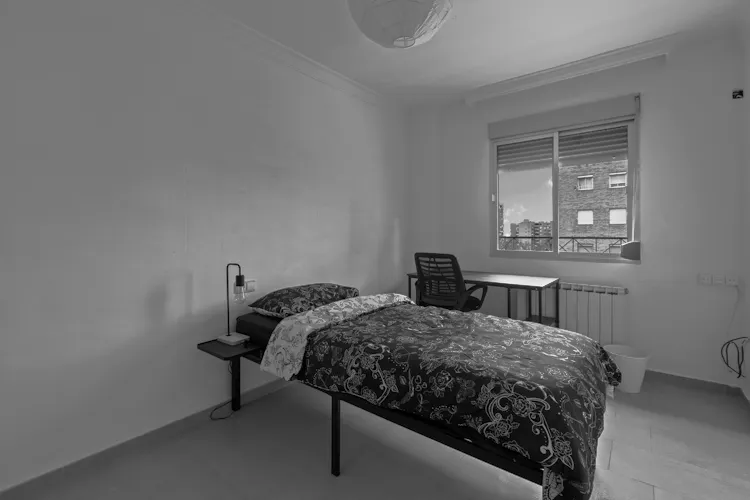 Foto de dormitorio en un piso en alquiler