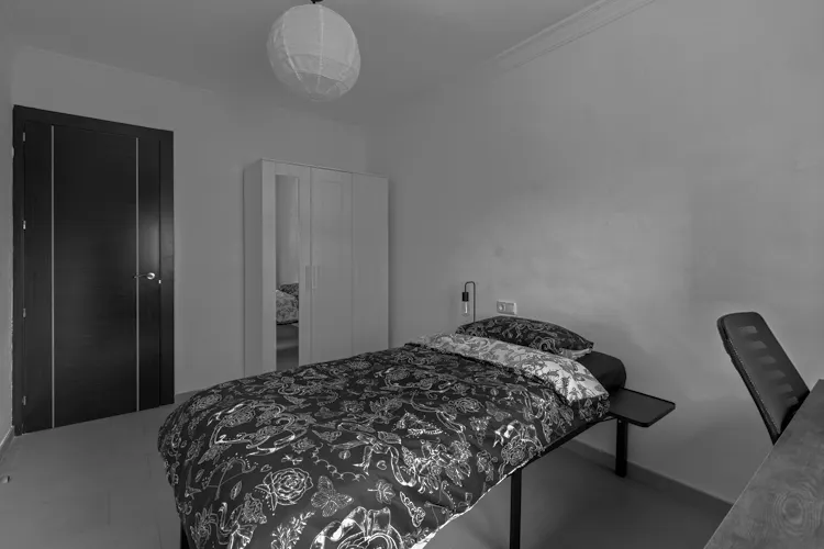 Foto de dormitorio en un piso en alquiler